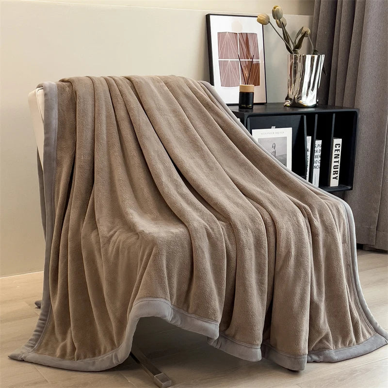 Plaid Taupe – Velours Doux et Chaud Uni - vue 4 | Aolina