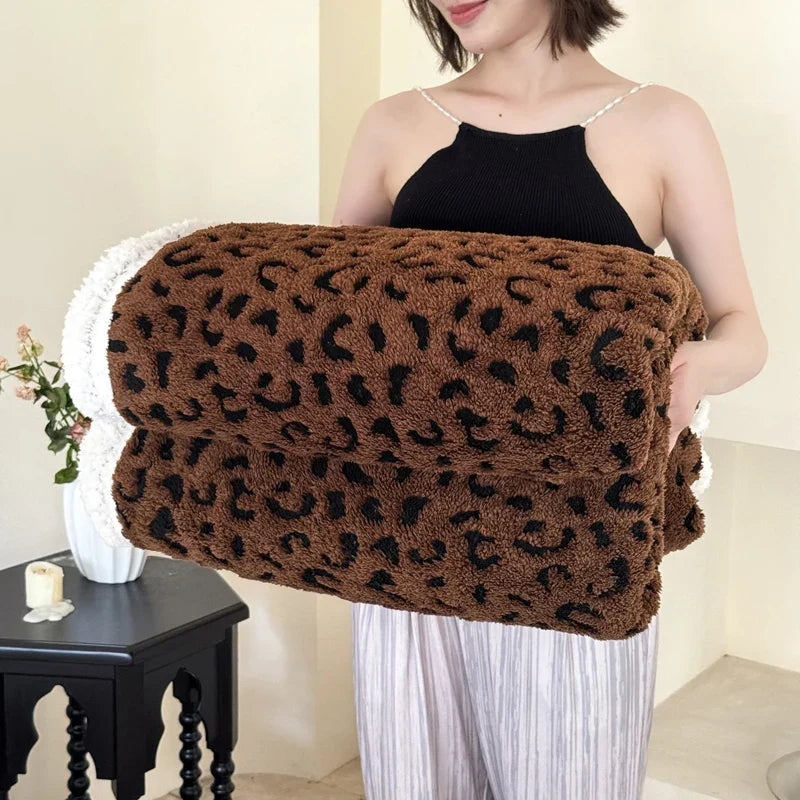 Plaid Léopard Doux Double Face – Chocolat