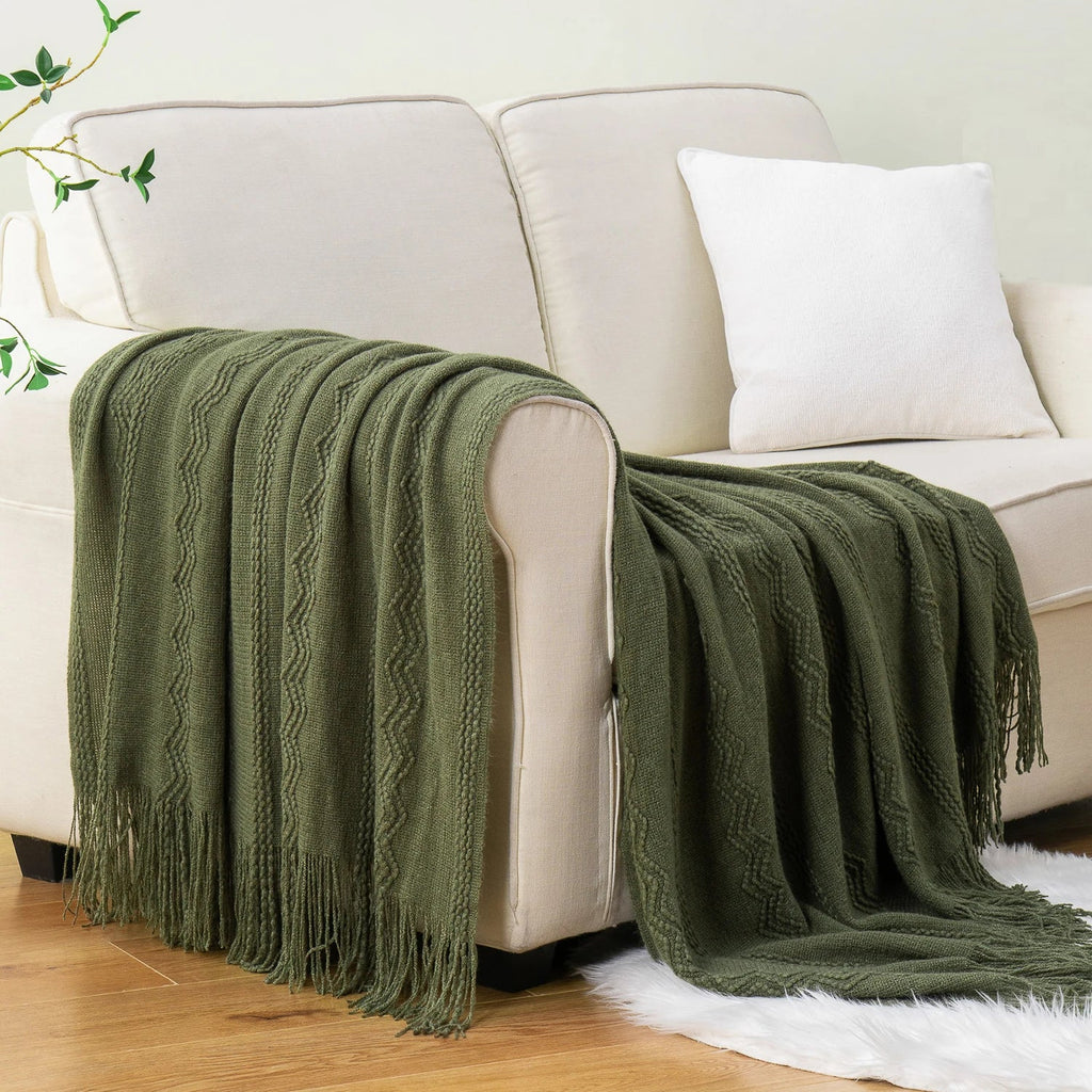 Plaid Vert – Tricoté à Motifs en Relief & Franges - vue 1 | Aolina