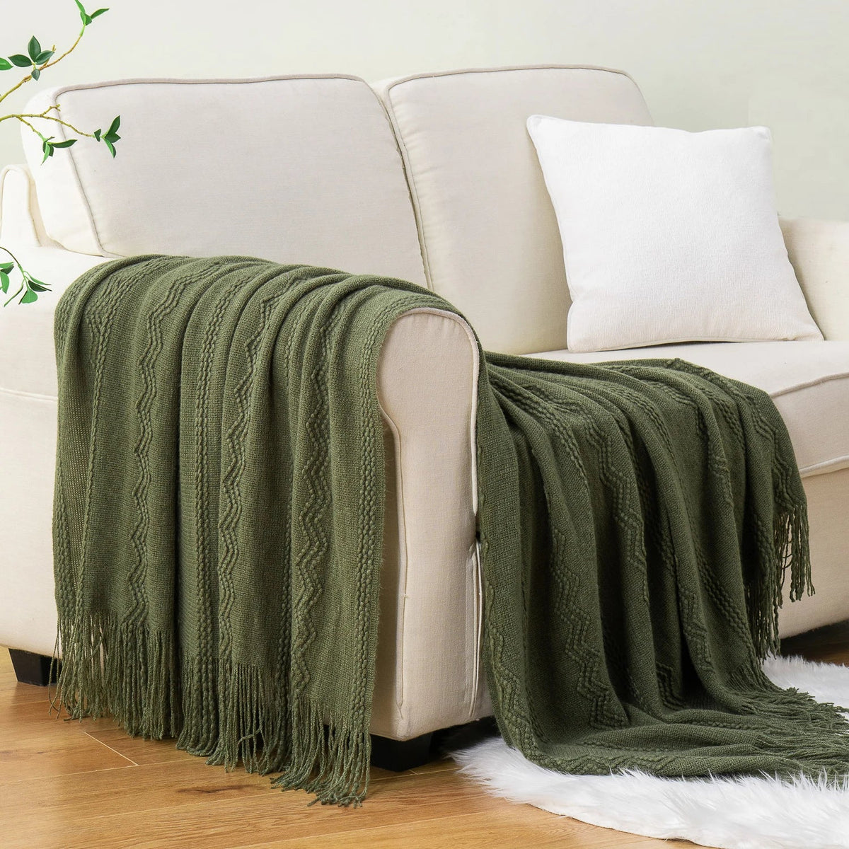 Plaid Vert – Tricoté à Motifs en Relief & Franges - vue 1 | Aolina