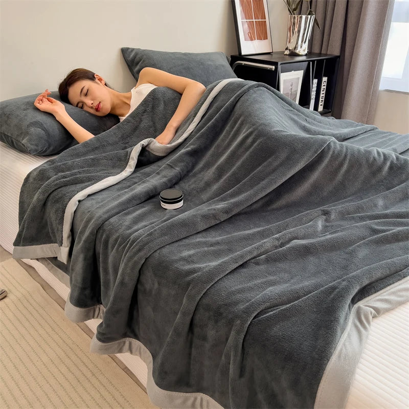 Plaid Anthracite – Velours Doux et Chaud Uni - vue 1 | Aolina