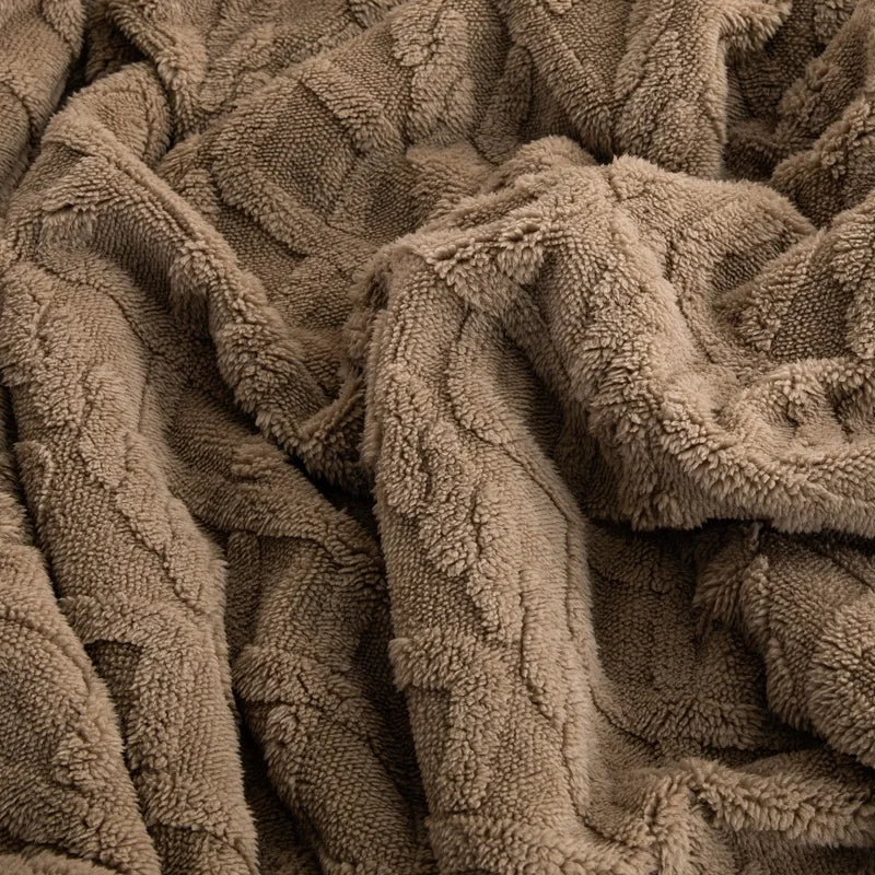 Plaid Marron – Polaire Sherpa à Motifs Géométriques - vue 4 | Aolina
