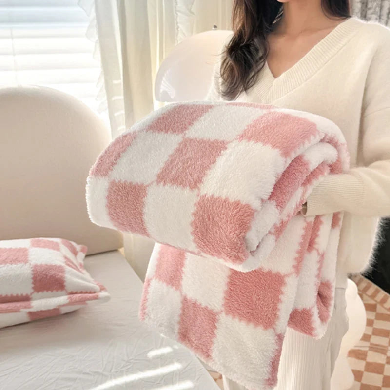 Plaid Rose – Polaire Douce à Carreaux - vue 1 | Aolina