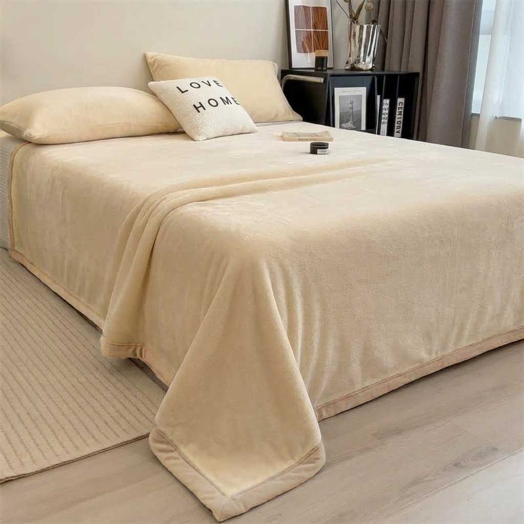Plaid Vanille – Velours Doux et Chaud Uni - vue 4 | Aolina