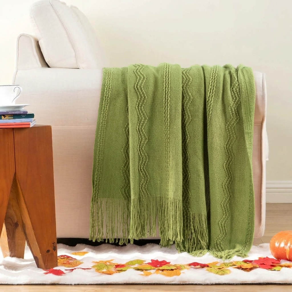 Plaid Olive – Tricoté à Motifs en Relief & Franges - vue 4 | Aolina