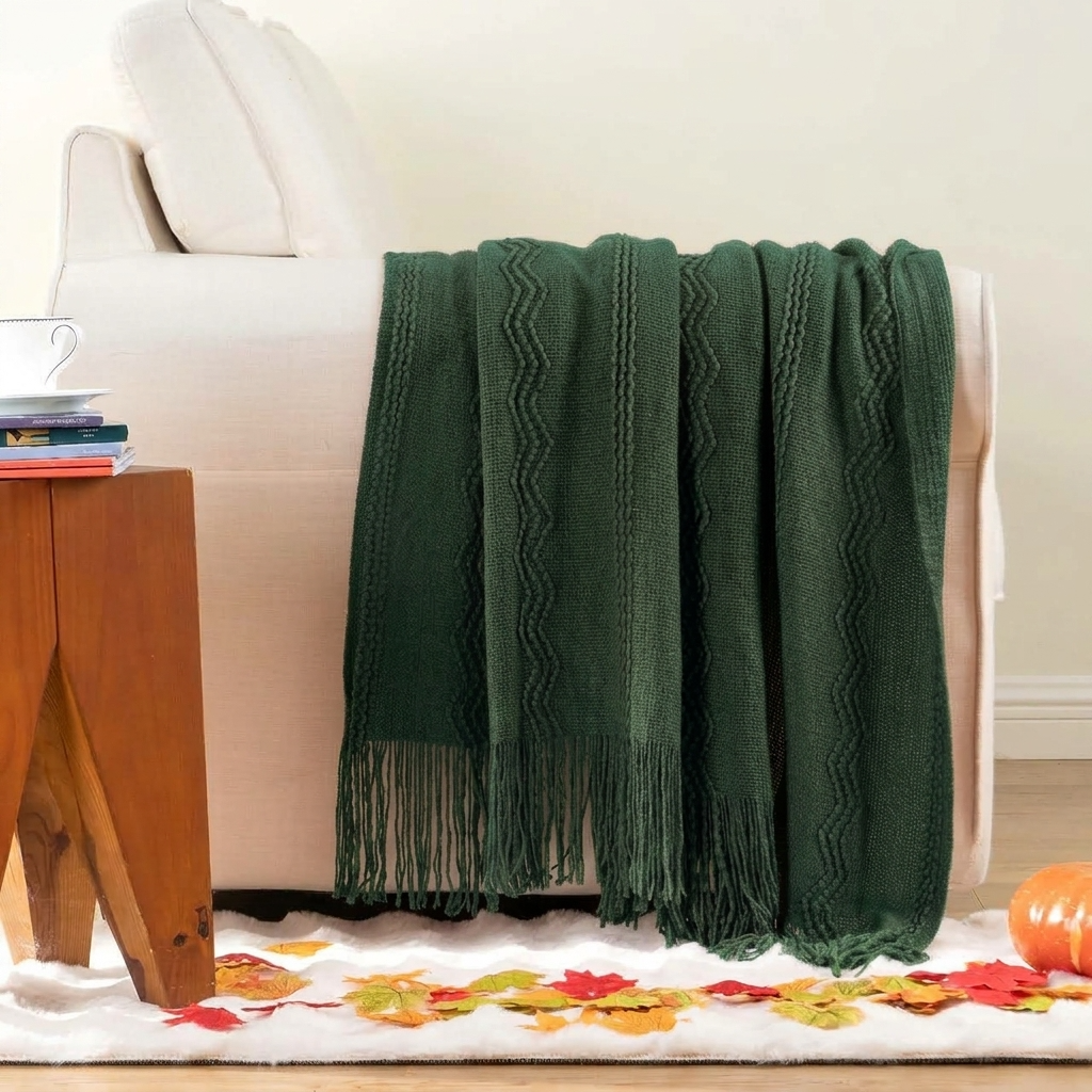 Plaid Sapin – Tricoté à Motifs en Relief & Franges - vue 3 | Aolina