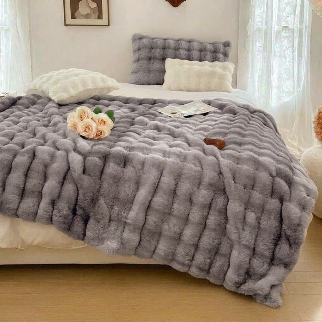 Plaid Gris – Fausse Fourrure Moelleuse Double Face - vue 3 | Aolina