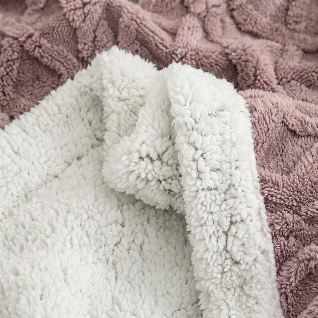 Plaid Violet – Polaire Sherpa à Motifs Géométriques - vue 2 | Aolina